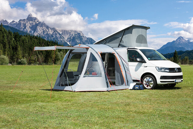 Coup d'œil sur les auvents pour camping-cars classiques - Équipements et  accessoires